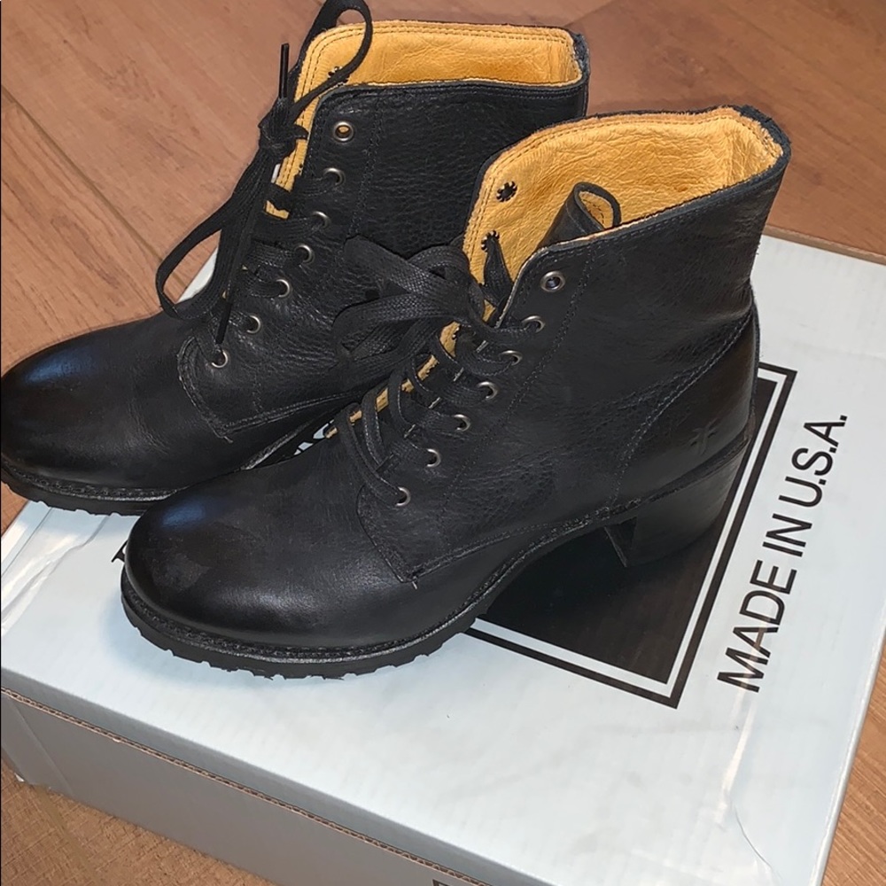 Frye Boots Black Sabrina Lace up